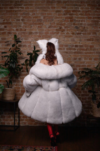 Saga Albino (Arctic) Fox Fitted Coat 'Santa's Temptation'
