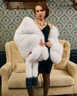 Saga White Fox Fur Wrap – Luxury Fur Shawl with Optional Tails