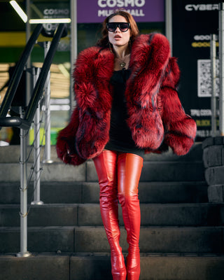 Red Dyed Silver Fox Fur Short Coat – Grunge Style Jacket with Oversized Collar