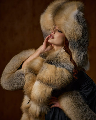 Golden Island Fox Fur Wide-Brim Musketeer Hat