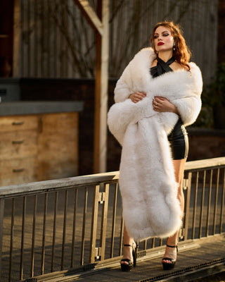 Loop-Through Fox Fur Wrap – Luxury Self-Fastening Fur Stole