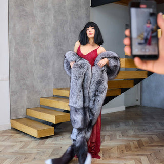 Extra-Long Local Farmed Silver Fox Fur Wrap – 4.5 m Statement Fur Wrap