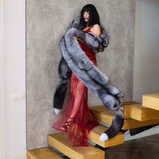 Extra-Long Local Farmed Silver Fox Fur Wrap – 4.5 m Statement Fur Wrap