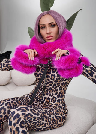 Saga Blue Fox Fur & Leather Restraint Set