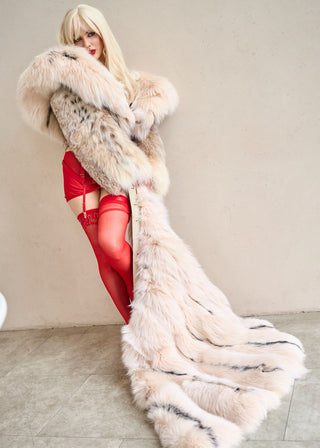 Transformable 2 in 1 Lynx & Arctic Fox Fur Coat with Detachable Skirt