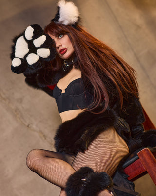 Saga Fox Furry Paws with Rabbit Pads