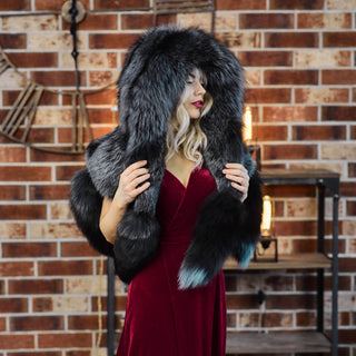 Silver Fox Hood 'Hide Me'