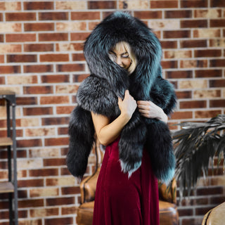 Silver Fox Hood 'Hide Me'