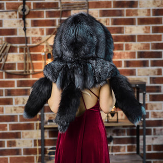 Silver Fox Hood 'Hide Me'