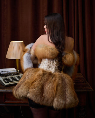 Red Fox Fur-Trimmed Corset with a Mid-long Skirt 'Foxy Lady'