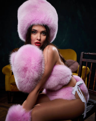 Saga Blue Fox Huge Gloves 'Fur Massage'