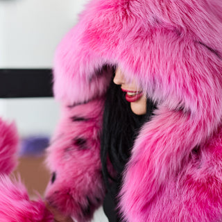 Double-sided Arctic Fox Fur Hood 'Two-tailed Fox'