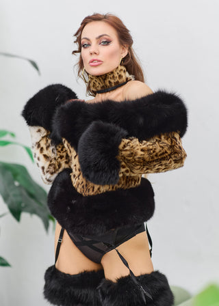 Leopard-themed Fox Fur Trimmed Corset with Collar
