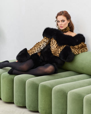 Leopard-themed Fox Fur Trimmed Corset with Collar