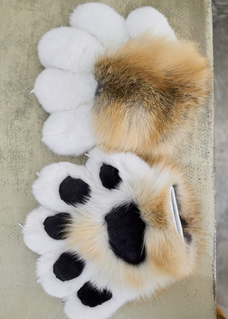 Golden Fox Fur Paws