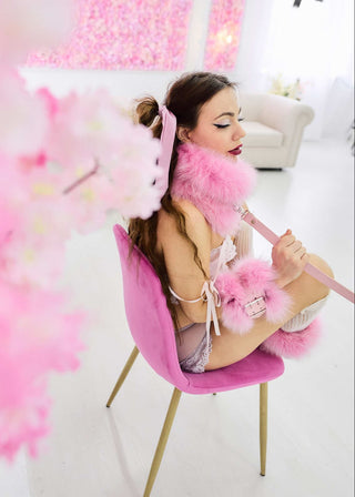 Arctic Fox Fur & Leather Restraint Set