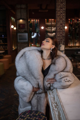 Long Saga Blue Fox Coat with Trimmed Collar & Sleeves 'Crimson Queen'