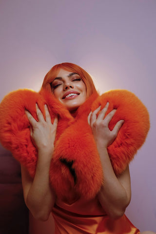 Saga Blue Fox Huge Gloves 'Fur Massage' – Oversized Fur Fetish Gloves