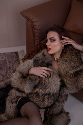 Finn Raccoon Fur Trimmed Lace Robe