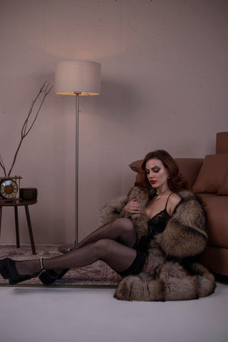 Finn Raccoon Fur Trimmed Lace Robe