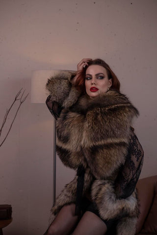 Finn Raccoon Fur Trimmed Lace Robe