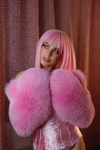 Saga Blue Fox Huge Gloves 'Fur Massage' – Oversized Fur Fetish Gloves