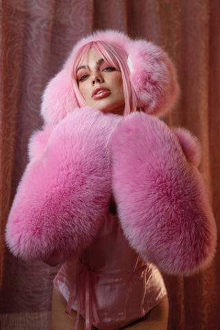 Saga Blue Fox Huge Gloves 'Fur Massage' – Oversized Fur Fetish Gloves
