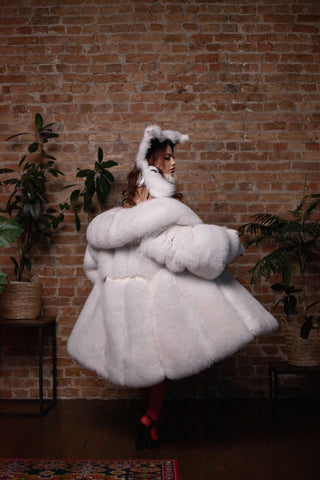 Saga Albino (Arctic) Fox Fitted Coat 'Santa's Temptation'