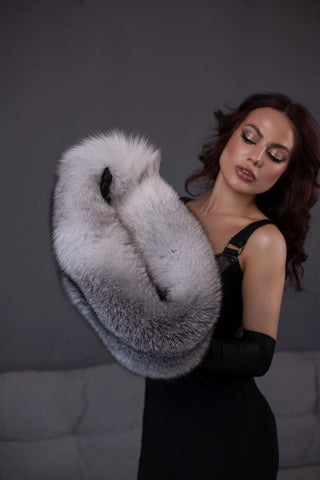 Double-Sided BlueFrost Fox Muff