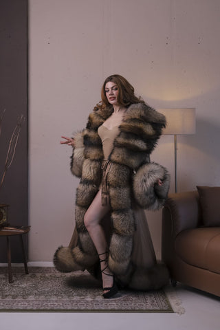 Gorgeous Finn Raccoon Fur Trimmed Nightgown – Luxury Floor-Length Robe