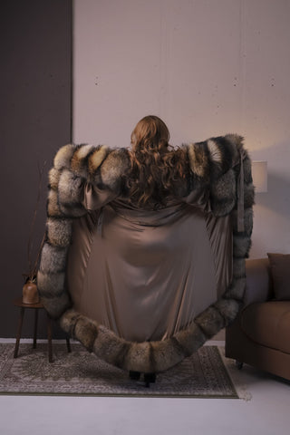 Gorgeous Finn Raccoon Fur Trimmed Nightgown – Luxury Floor-Length Robe