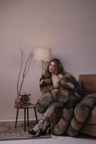 Gorgeous Finn Raccoon Fur Trimmed Nightgown – Luxury Floor-Length Robe