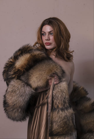 Gorgeous Finn Raccoon Fur Trimmed Nightgown – Luxury Floor-Length Robe