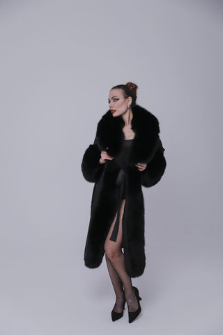 Saga Blue Fox Fur Trimmed Nightgown “Old Money” – Luxury Silk Robe