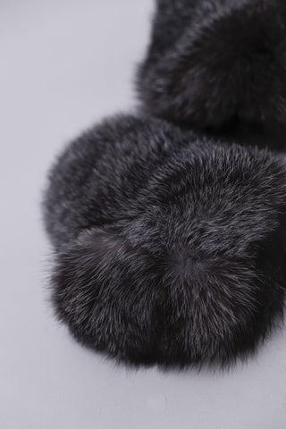 Silver Fox Fur Gloves – Luxury Oversized Outdoor Fur Gloves