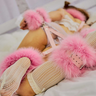 Arctic Fox Fur Restraint Set