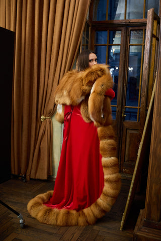 Royal Velvet Cape with Red Fox Fur Trim – Floor-Length Luxury Cloak