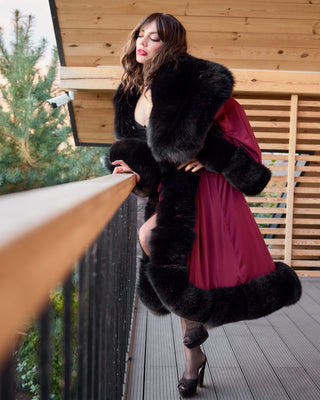 Double-Wide Fur Trim Robe 'Pure Pleasure'