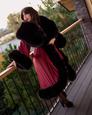 Double-Wide Fur Trim Robe 'Pure Pleasure'